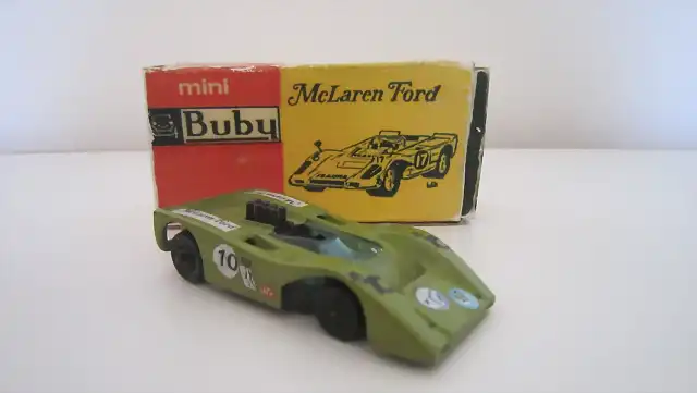 11 McLaren n?10 verde (serie 10)