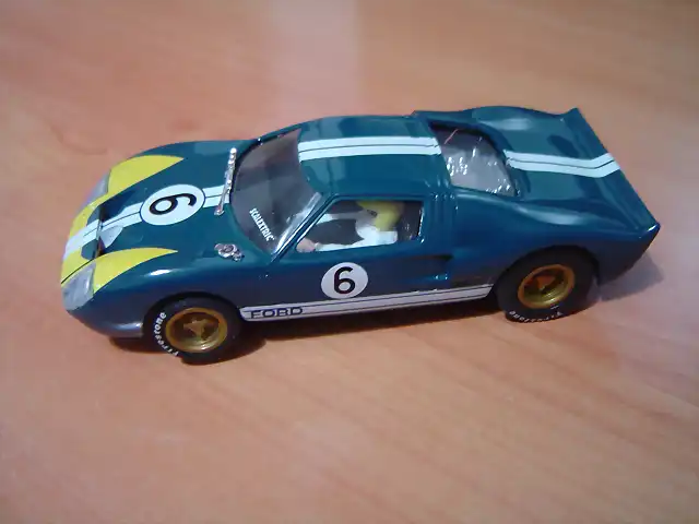 Ford GT 40