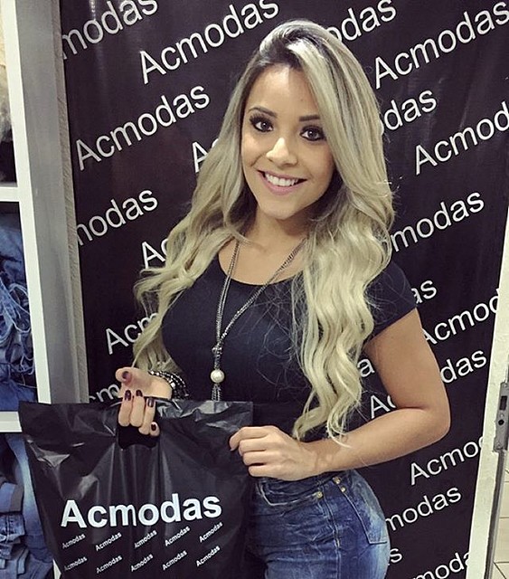 fernanda_hernandes_2015-11-04_15-32-57 fernanda_hernandes_2015-11-04_15-32-57