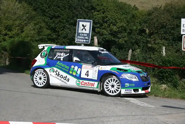 Alberto HEVIA Skoda Fabia S2000 33 Rallye villa de Llanes