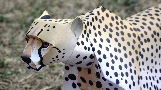 Cheetah (papercraft) by Pendragon