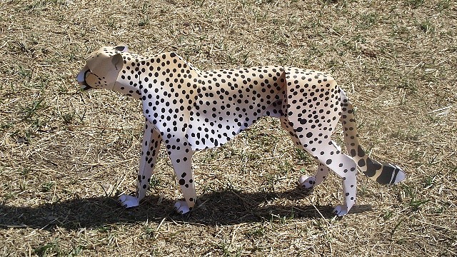 Cheetah (papercraft) by Pendragon