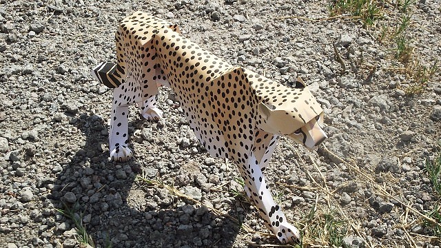 Cheetah (papercraft) by Pendragon