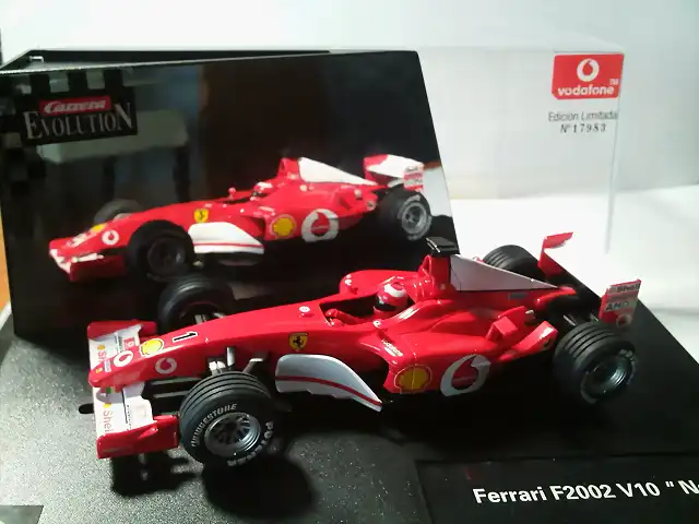Ferrari F2002 V10 Edicion Limitada 01