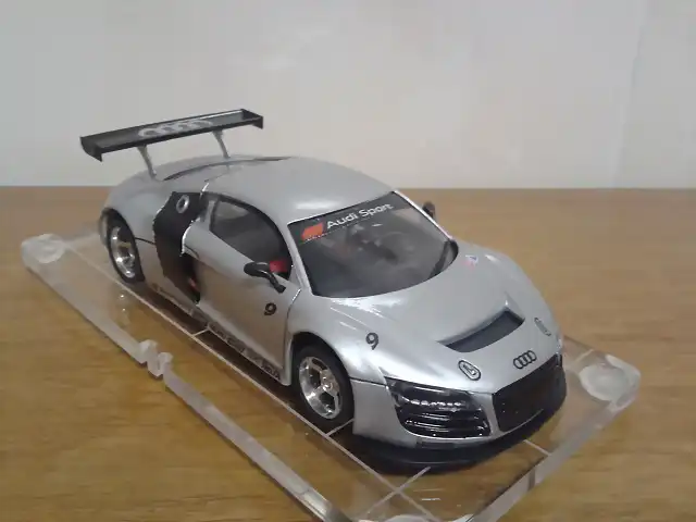 Audi R8 002