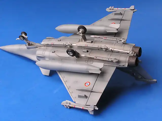 rafale italeri (23)