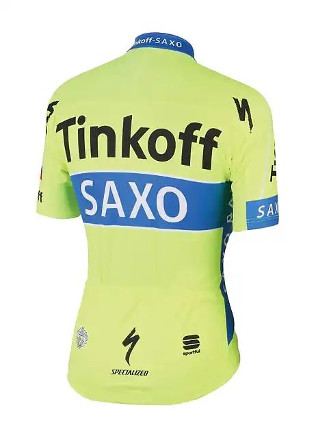 tinkofffluorear_670