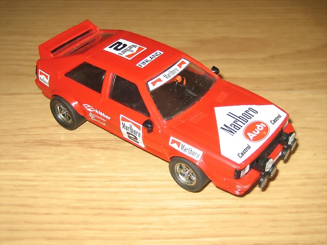 Audi quattro rojo (2) Audi quattro rojo (2)