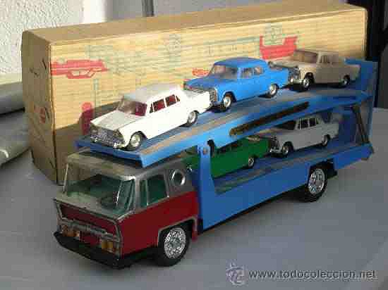 Camion Bernard Portacoches SEAT 1500 Camion Bernard Portacoches SEAT 1500