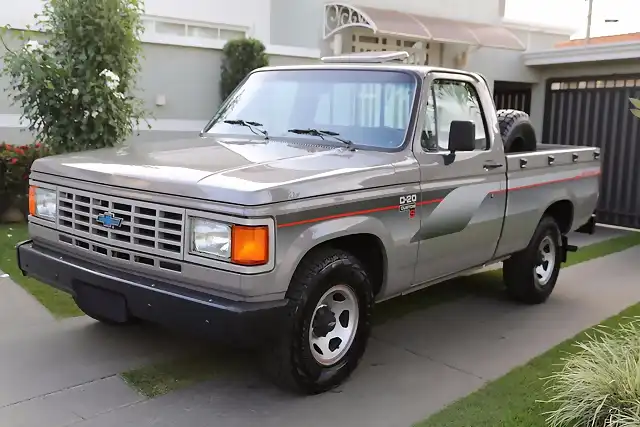 chevrolet-d-20-1992-6780km-originais-para-colecionadores-594601-MLB20367939520_082015-F