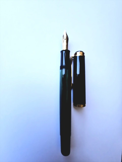 PELIKAN M - 400 .9 PELIKAN M - 400 .9