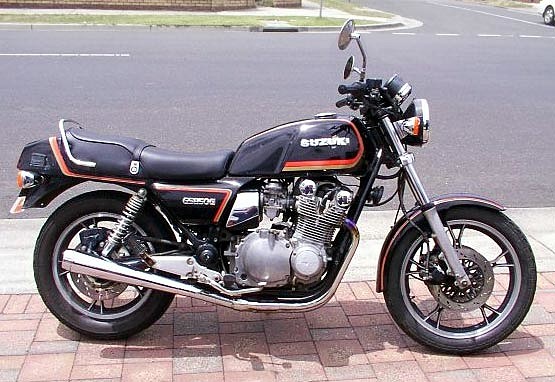 Suzuki GSX750E 01 Suzuki GSX750E 01