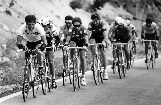 Perico-Vuelta1986-Delgado-Jaramillo-Pino-Millar-Kelly-Laguia-Gast?n