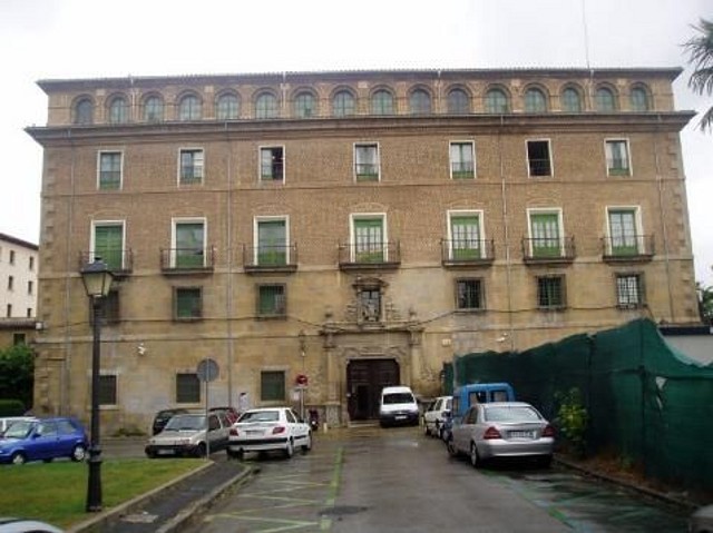 PALACIO PAMPLONA