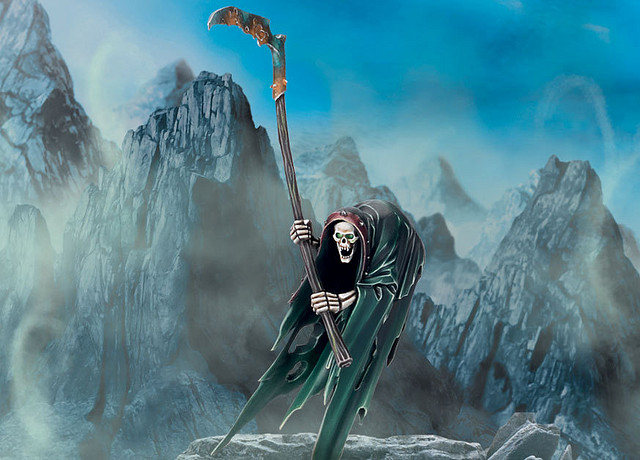 m1910587a_99070207002_CairnWraith02_873x627 m1910587a_99070207002_CairnWraith02_873x627