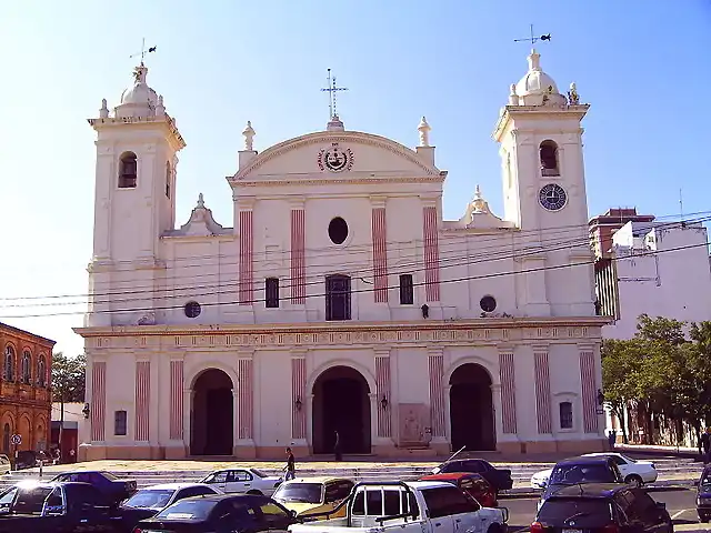 800px-Asuncion_Cathedral