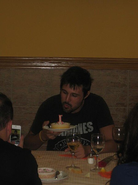 Hugo en cena antes del bolo 11 Hugo en cena antes del bolo 11