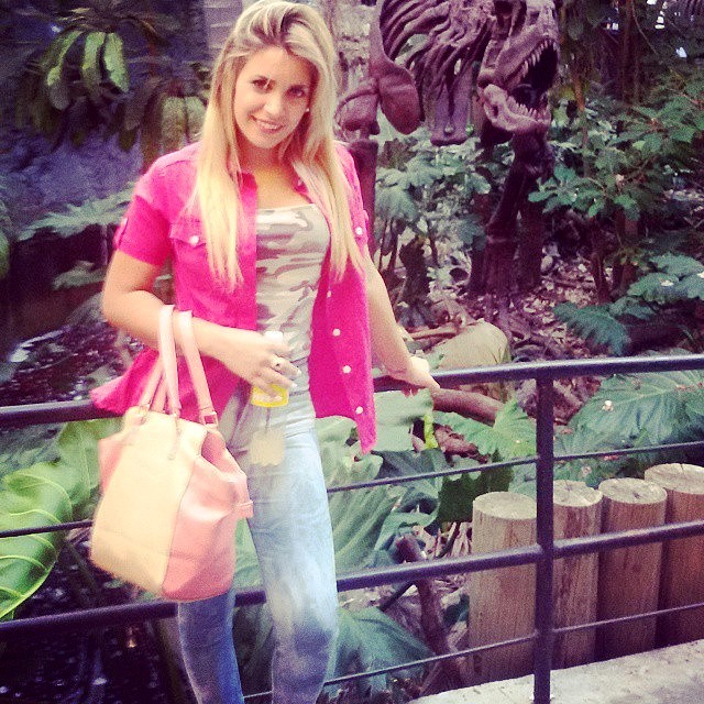 erikammishel_2015-04-27_20-31-35 erikammishel_2015-04-27_20-31-35