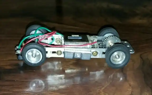 Chassis Complete With Motor and Dynamic weight set 2