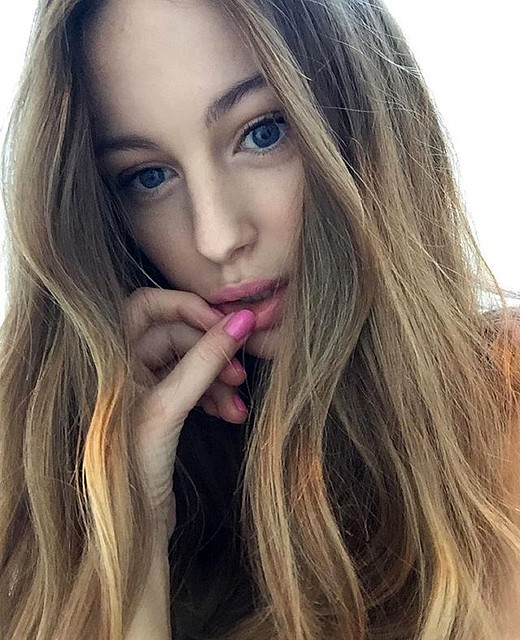 mathildegoehler_2015-10-25_05-48-21 mathildegoehler_2015-10-25_05-48-21