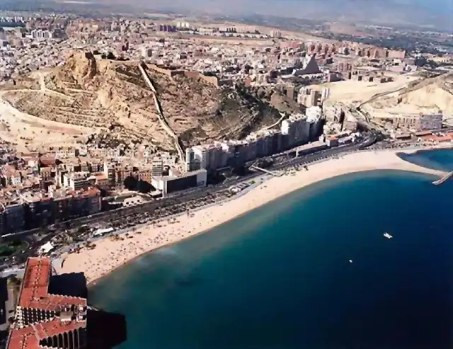 Postiguet_Alicante_2024