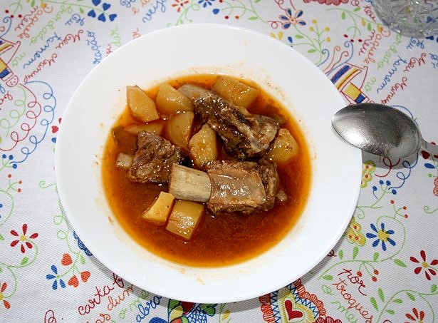 Costillas con patatas