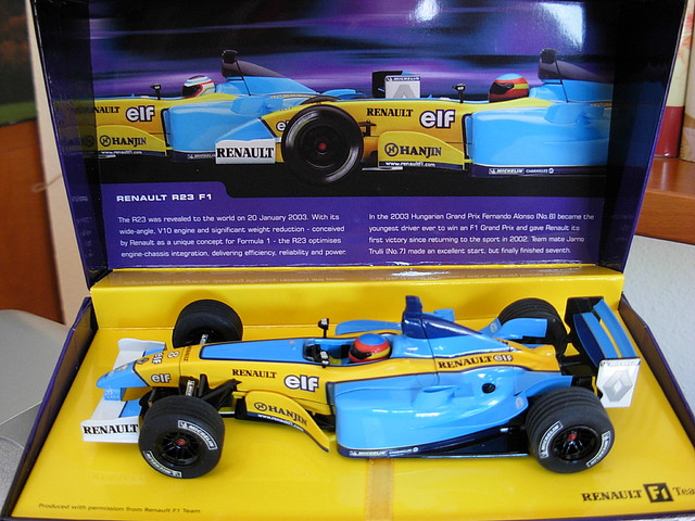 02 RENAULT R23