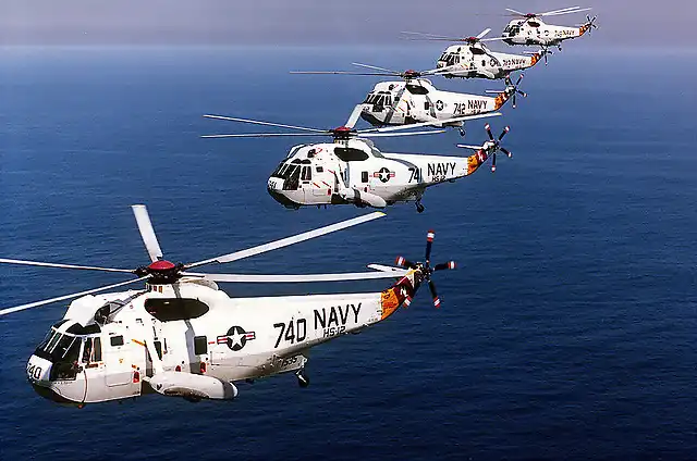 Escuadrilla de helicopteros Sikorsky SH-3H de la maria USA
