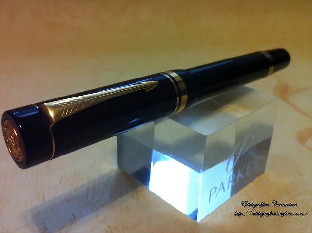 Parker Duofold Centennial Black (UK - Collectors Edition) Parker Duofold Centennial Black (UK - Collectors Edition)
