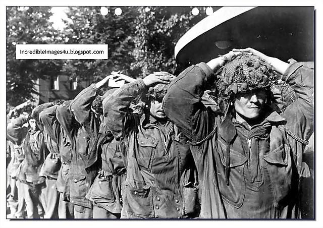 captured-british-soldiers-arnhem-1944