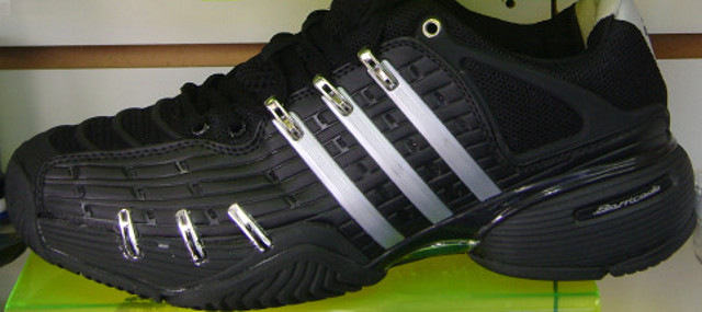 ADIDAS-16 $150.000