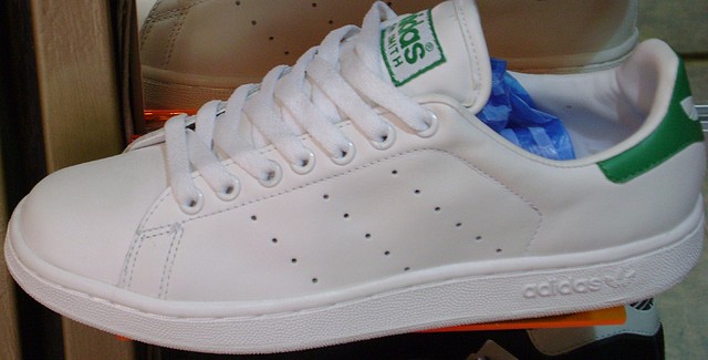 ADIDAS-23 $130.000