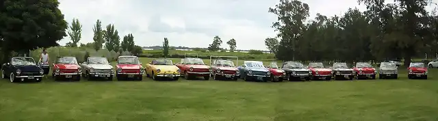 ENCUENTRO DE FIAT 800