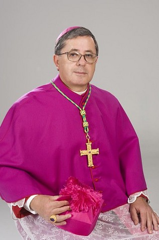 + Antonio Carlos Rossi Keller