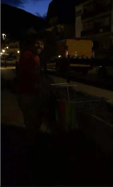 Video juanxi 20-6-2015 (4) Video juanxi 20-6-2015 (4)