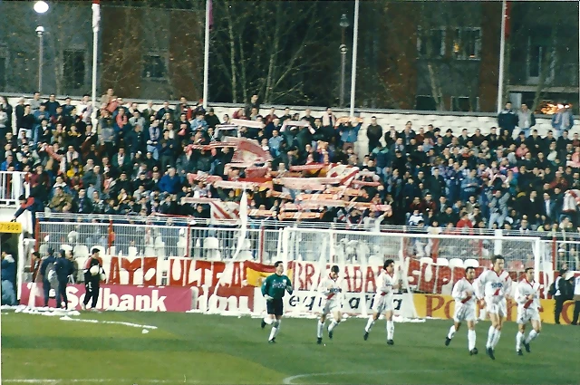 brigadas franjirojas rayo - r madrid 96-97 brigadas franjirojas rayo - r madrid 96-97