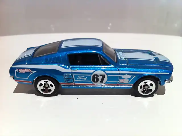 Ford Mustang 1967 Custom_2014_1