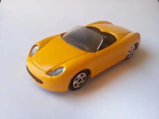 PORSCHE '93 BOXTER CONCEPT (majorette)