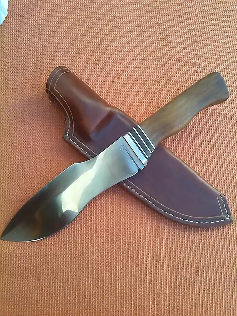 CUCHILLO DE CAZA PARA MANILBA 006