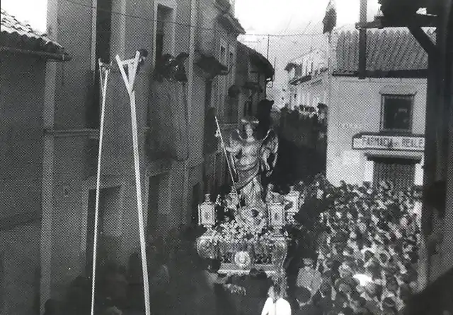 PROCESION SAN RAFAEL 1945