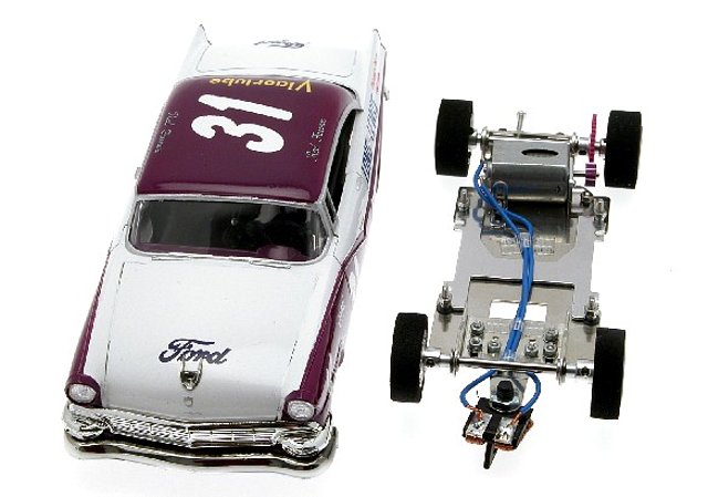 Ford Crown Victoria '56 - 09 Ford Crown Victoria '56 - 09