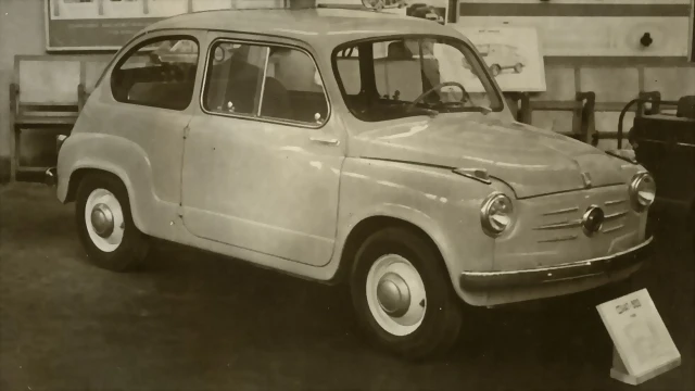 Dieser Fiat 600 diente im Auftrag von russischen Minister Nikolai Iwanowitsch Strokin als Grundlage f?r den Zaporozhets ZAZ-965, 1956 Dieser Fiat 600 diente im Auftrag von russischen Minister Nikolai Iwanowitsch Strokin als Grundlage f?r den Zaporozhets ZAZ-965, 1956