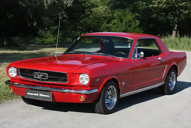 Ford-Mustang-1964