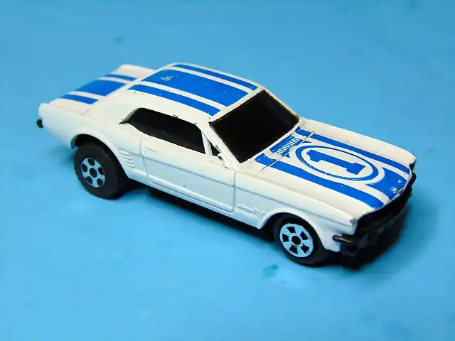 Mustang '64 ERTL 10582