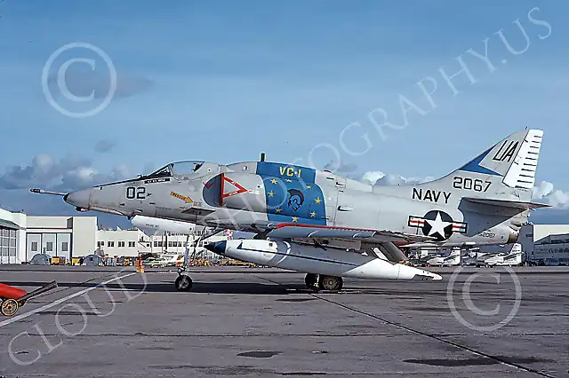 A-4USN 00049 A US Navy Douglas A-4E Skyhawk attack jet, 152067, VC-1 UNIQUE ANTIQUES, NAS Alameda 3-1976, military airplane picture, by Michael Grove, Sr-L