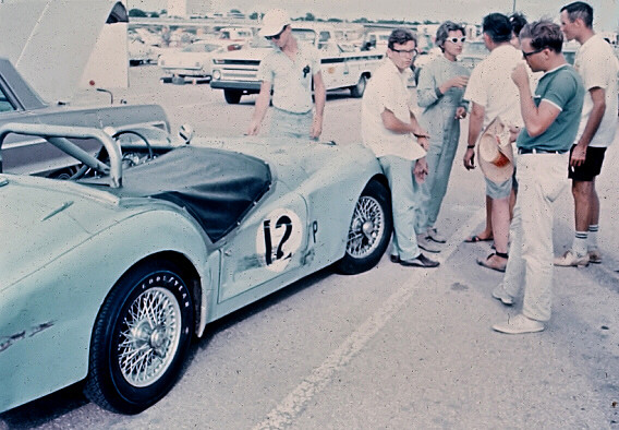 Triumph TR3 - racing Elouise Norris Triumph TR3 - racing Elouise Norris