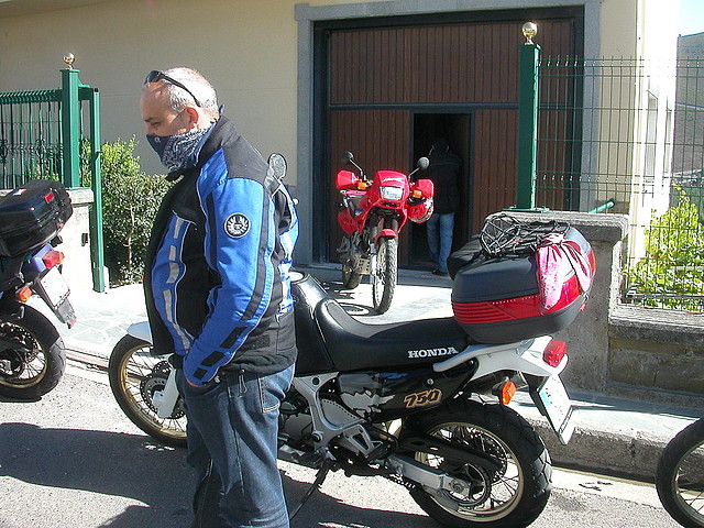 Sena 076 Sena 076