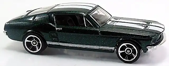 2013 Fast and the Furious #4 67-Custom-Mustang-e