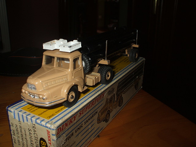 DFinky Toys Tractor Unic Sahara (5)