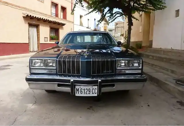 77 Cutalss Supreme Brougham M-6129-CC